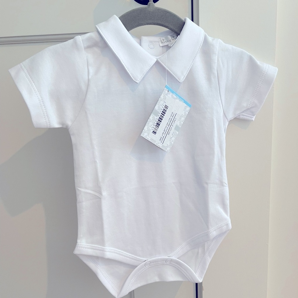 NWT - White Kissy Basics Short Sleeve Collar Bodysuit - 3-6m
